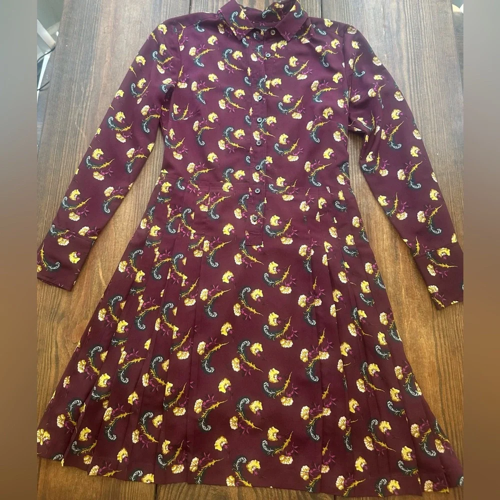 Banana Republic Dress - Picture 1 of 3